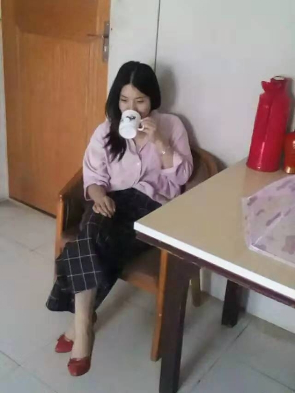 潘琪凌的第二张照片--荆州相亲服务中心