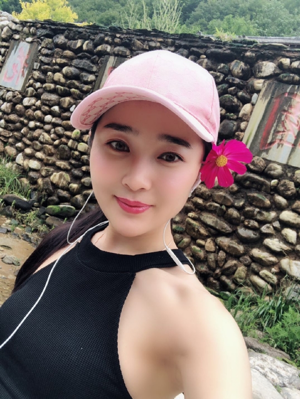 小白兔的大奶糖的第一张照片--荆州相亲服务中心