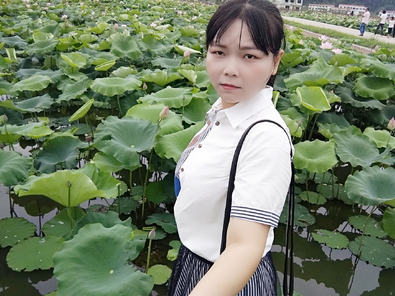 小五同学的第二张照片--荆州相亲服务中心