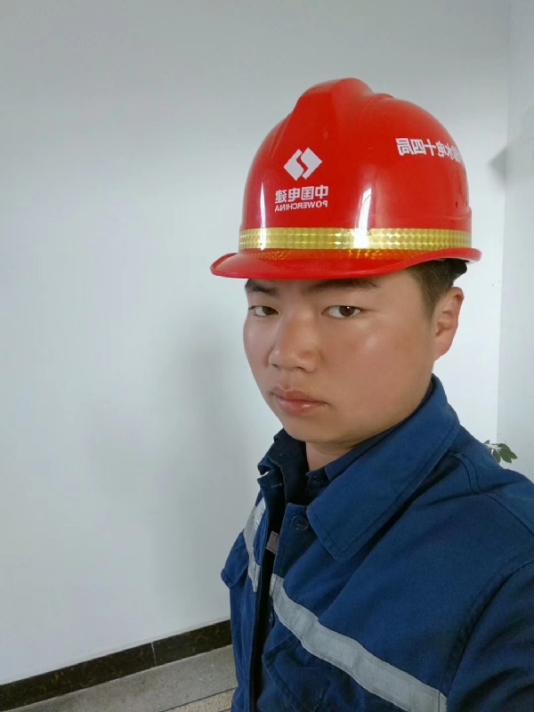 小公牛的第一张照片--荆州相亲服务中心
