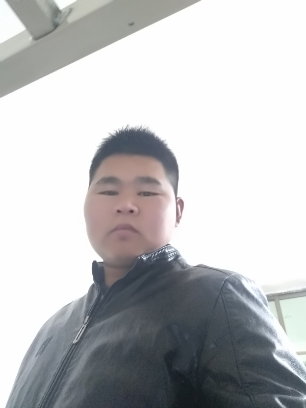 小哥的第一张照片--荆州相亲服务中心