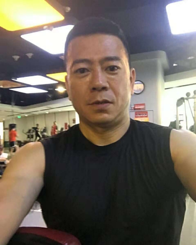 宁静致远的第二张照片--荆州相亲服务中心