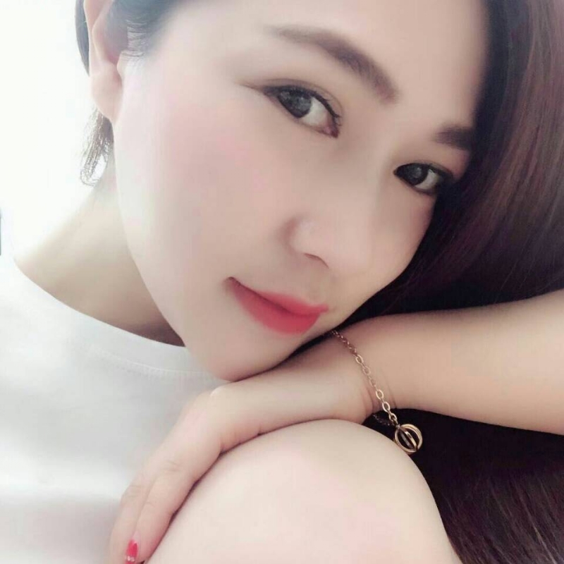 Emily的第一张照片--荆州相亲服务中心