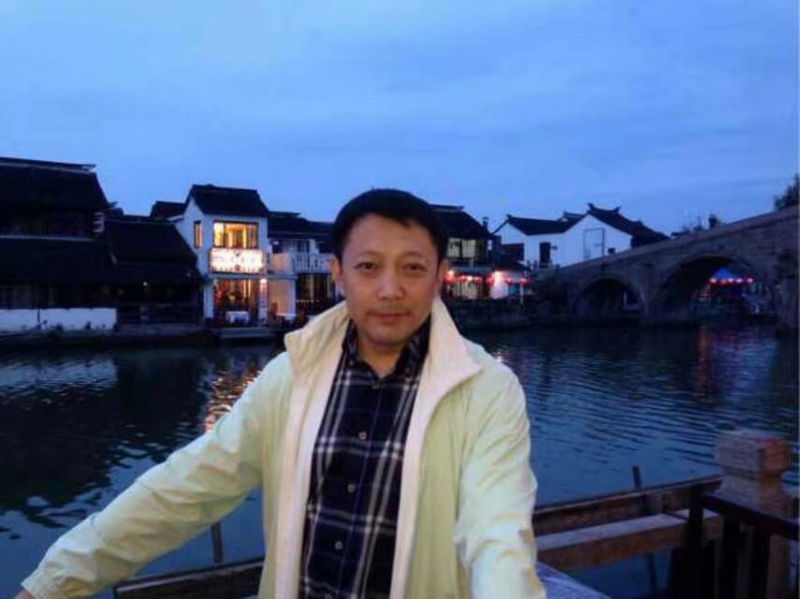 巧克力绅士的第六张照片--荆州相亲服务中心