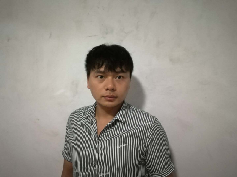 微笑的云的第一张照片--荆州相亲服务中心