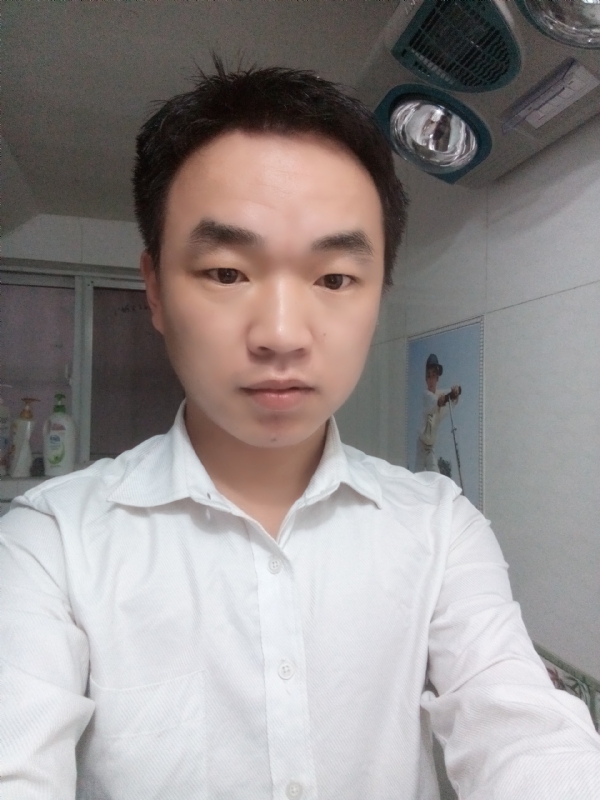 夜凉露沾衣的第二张照片--荆州相亲服务中心