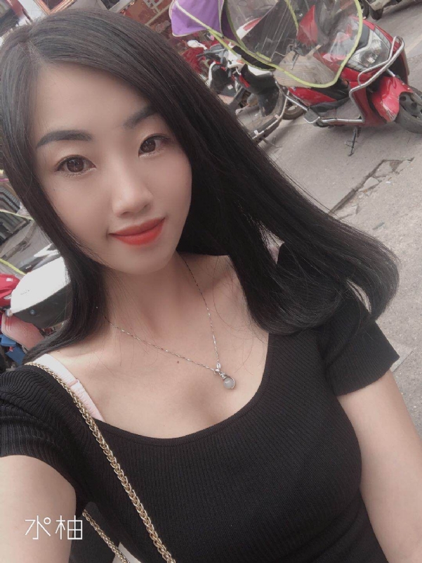 响的第一张照片--荆州相亲服务中心