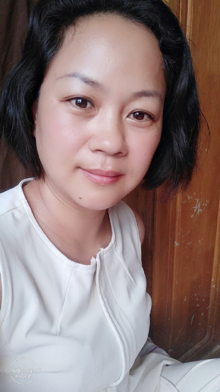 催乳师的第一张照片--荆州相亲服务中心