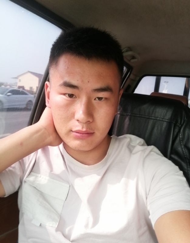 马宏亮的第二张照片--荆州相亲服务中心