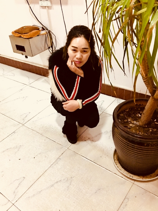 小香风的第一张照片--荆州相亲服务中心