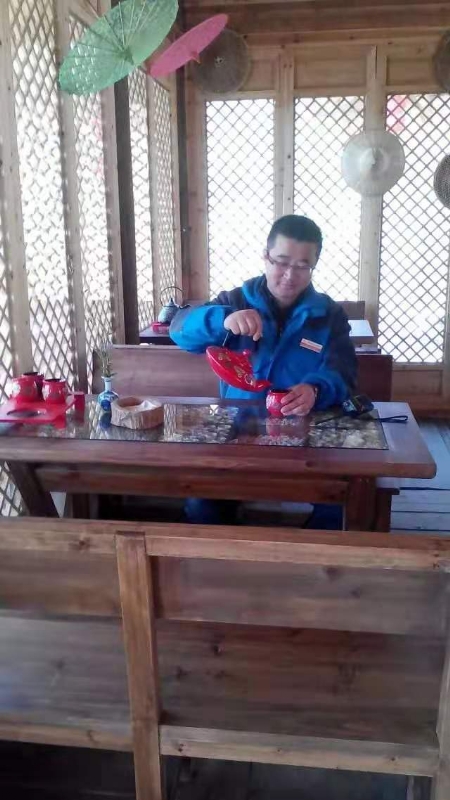 淡定牛魔王的第四张照片--荆州相亲服务中心