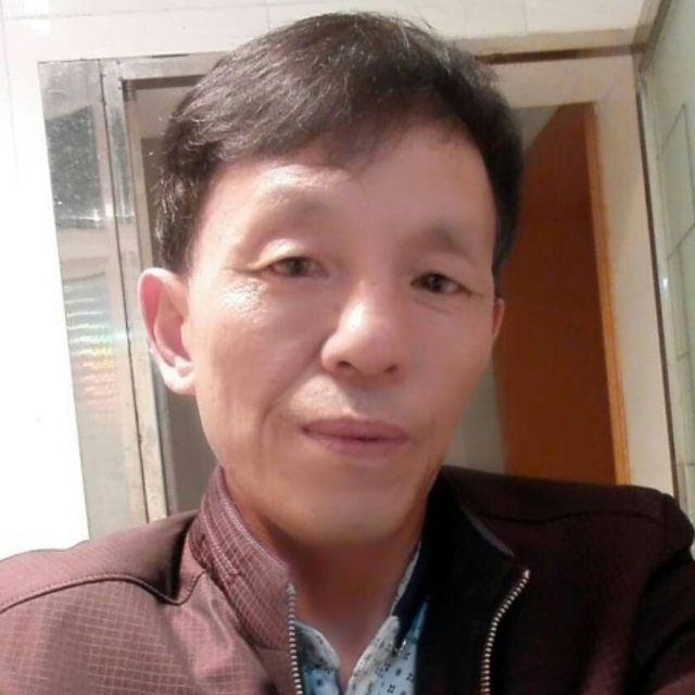 舒心的雨的第一张照片--荆州相亲服务中心