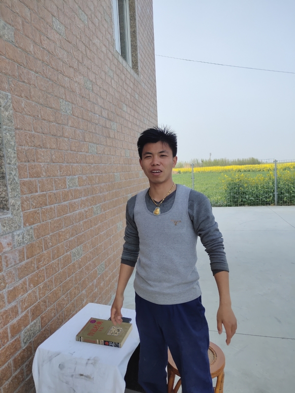 雷的第一张照片--荆州相亲服务中心