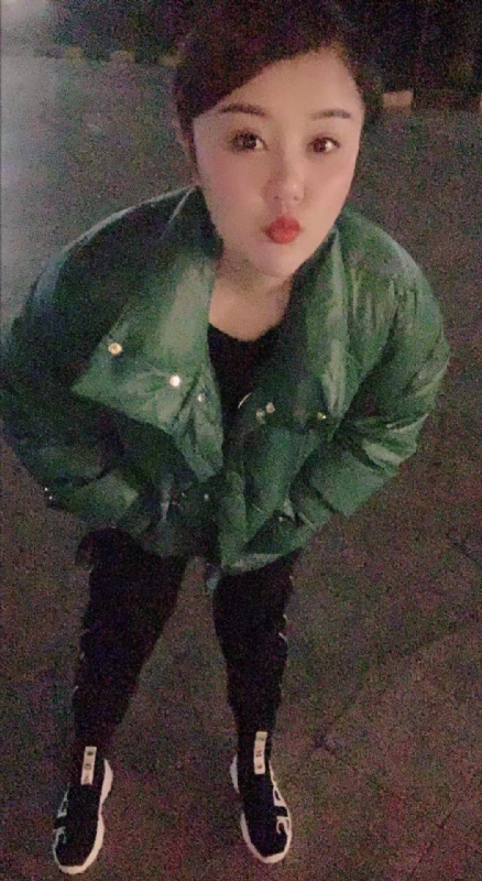 杨乔依的第一张照片--荆州相亲服务中心