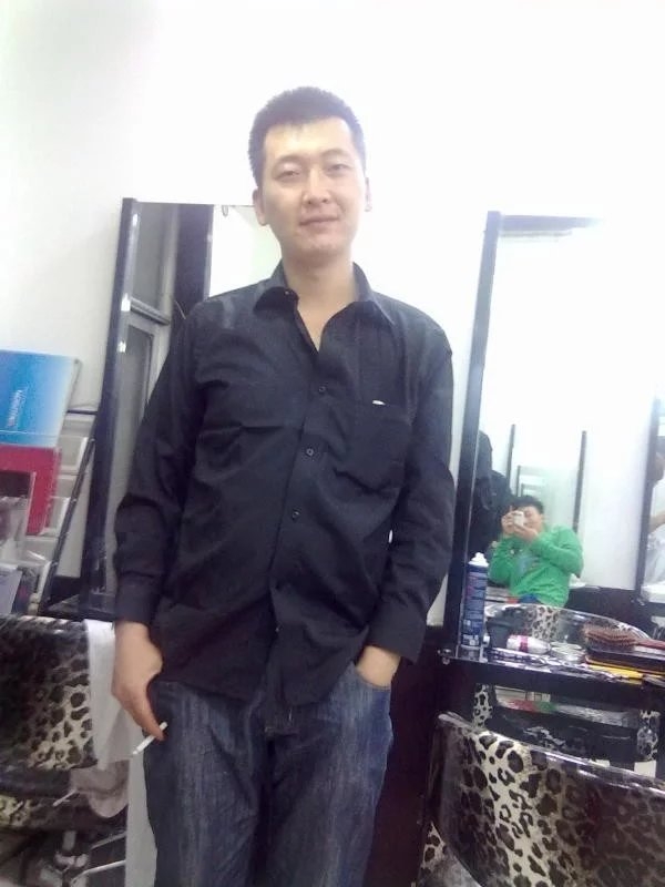风筝的第一张照片--荆州相亲服务中心