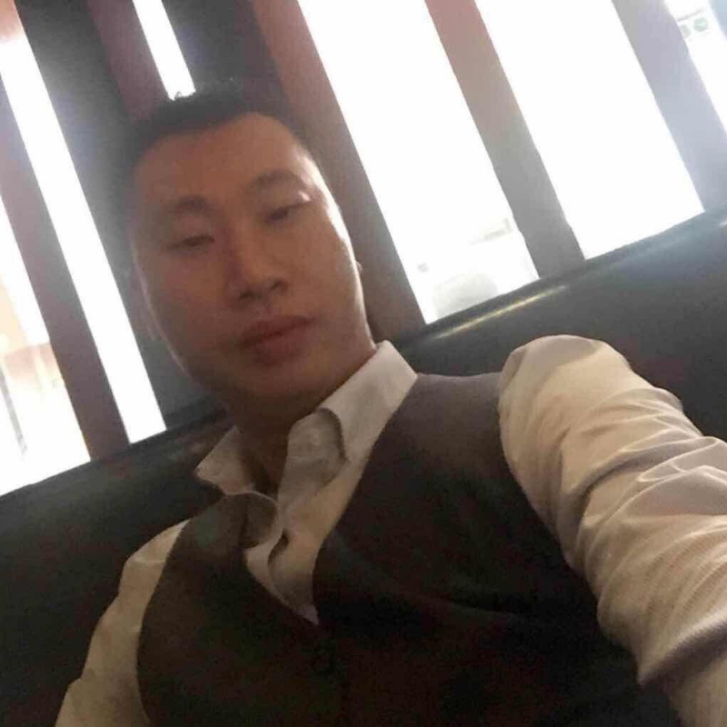 陈威的第一张照片--荆州相亲服务中心