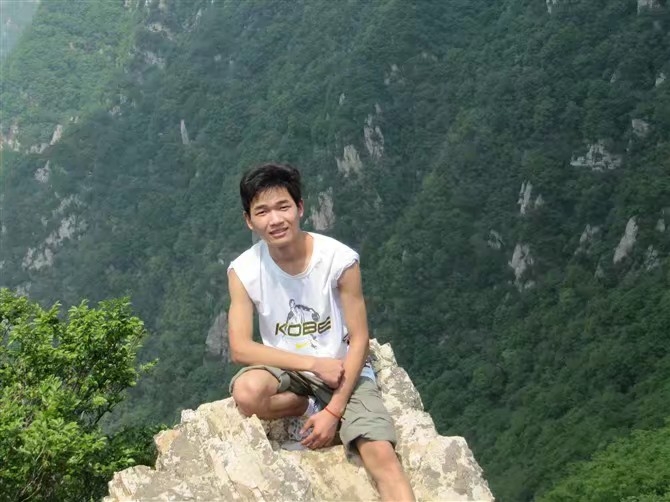 隐身的第一张照片--荆州相亲服务中心