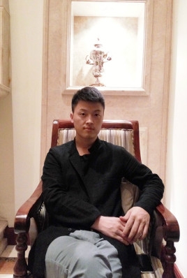 制片人杨亚林的第一张照片--荆州相亲服务中心