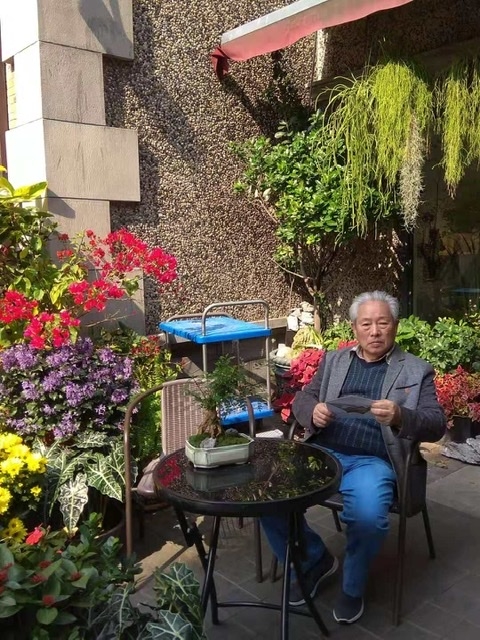 胡敬元的第二张照片--荆州相亲服务中心