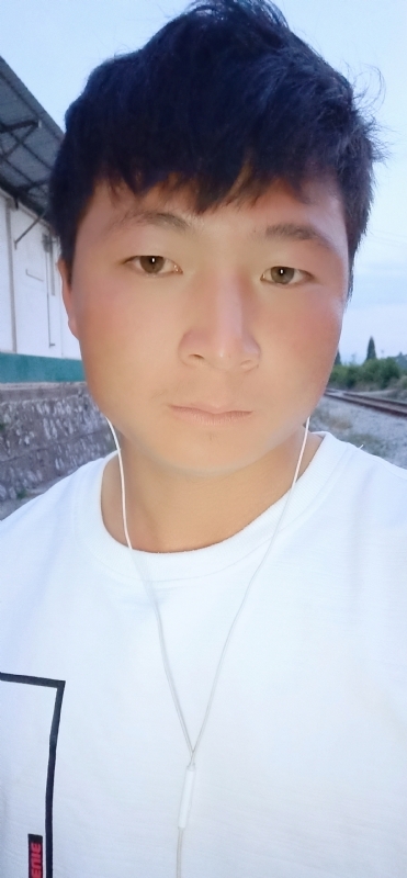 执念的第一张照片--荆州相亲服务中心