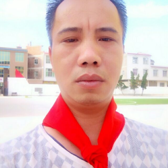 留守男人的第一张照片--荆州相亲服务中心