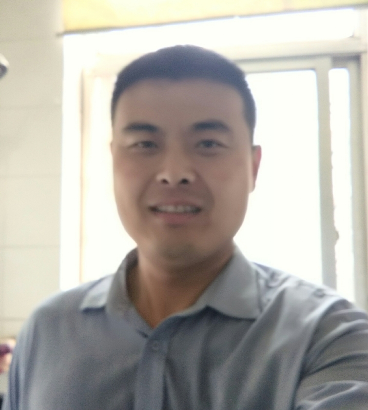 李伟的第一张照片--荆州相亲服务中心