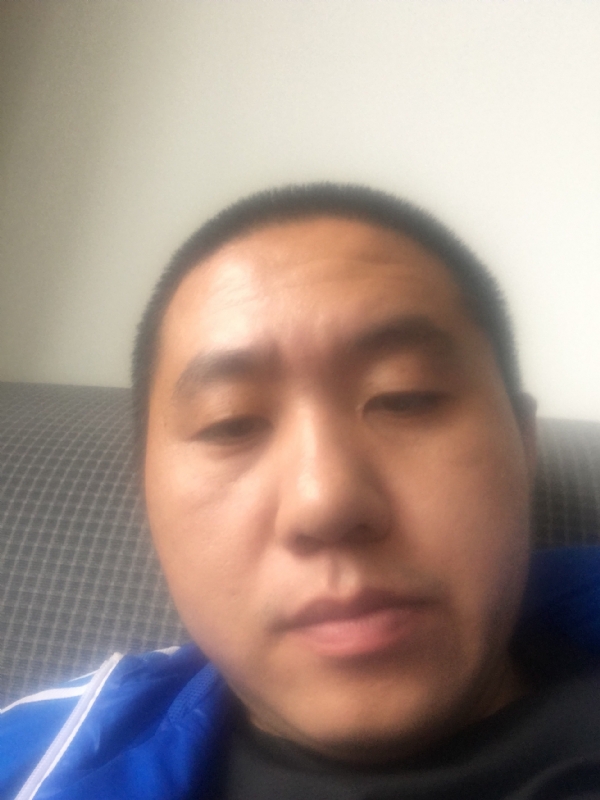 人间不值得的第三张照片--荆州相亲服务中心
