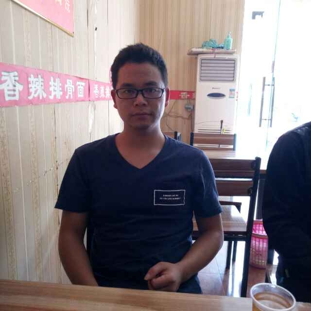 会哭的星星的第三张照片--荆州相亲服务中心