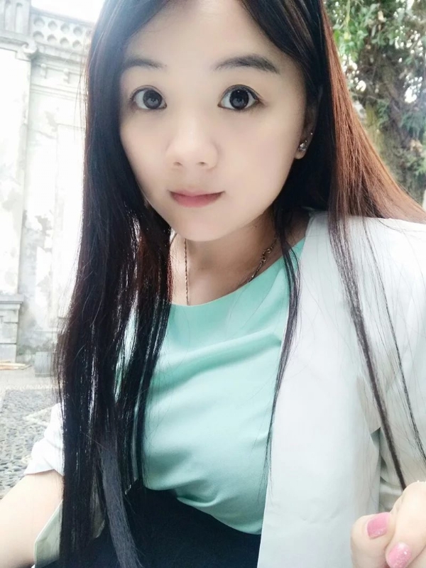 钟情的第一张照片--荆州相亲服务中心