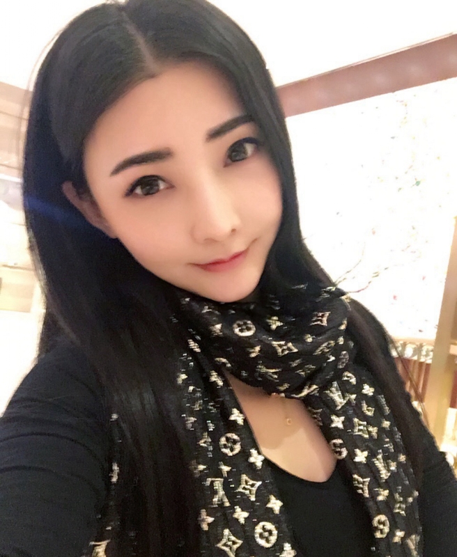 詩詩的第一张照片--荆州相亲服务中心