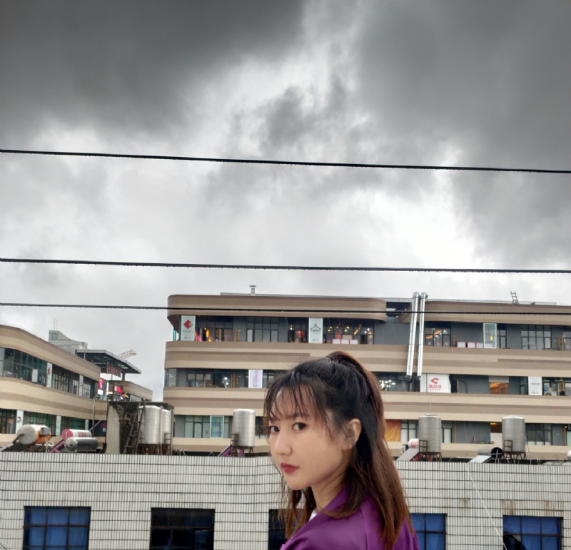 李家小姐的第一张照片--荆州相亲服务中心