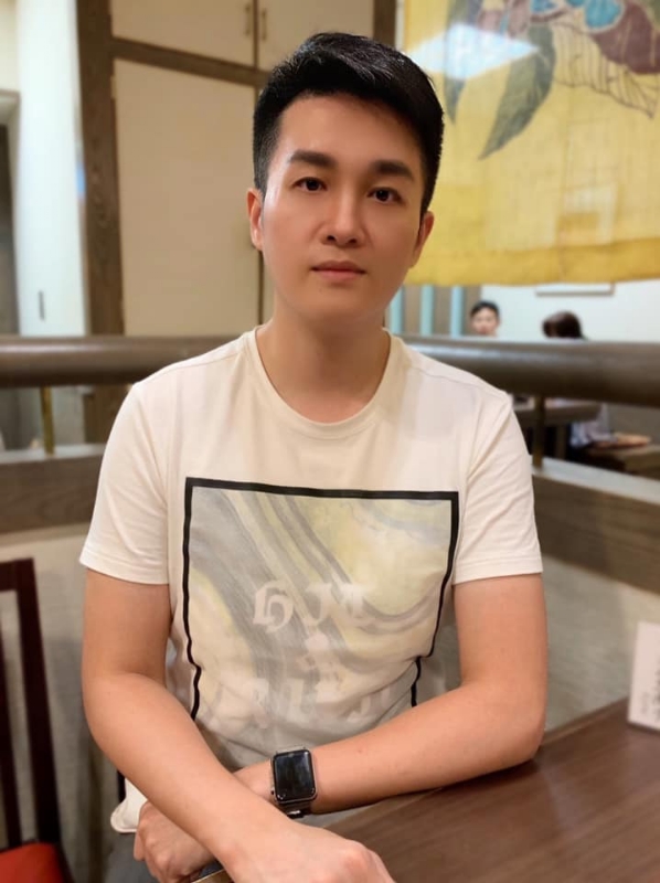 岁月流逝的第一张照片--荆州相亲服务中心