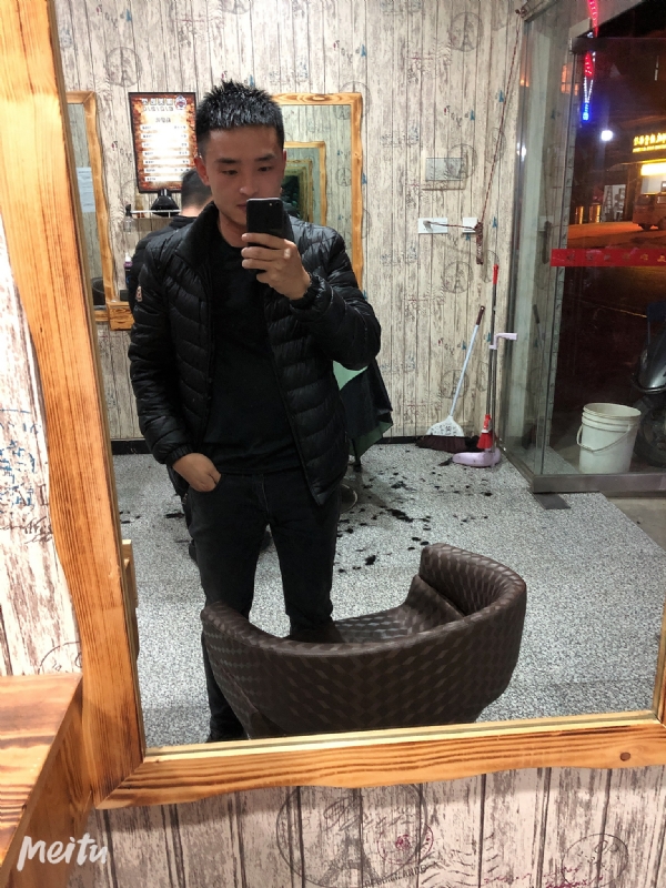 知足常乐的第三张照片--荆州相亲服务中心