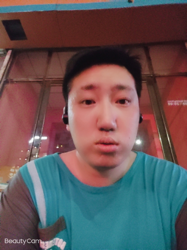 夜月星辰的第一张照片--荆州相亲服务中心