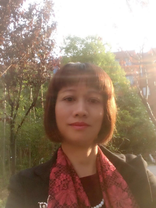 张馨方的第一张照片--荆州相亲服务中心