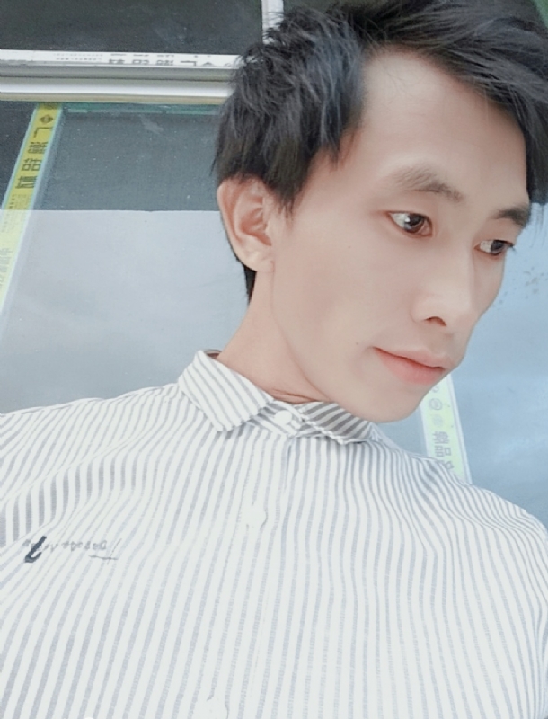 寻找下一个路口的第一张照片--荆州相亲服务中心