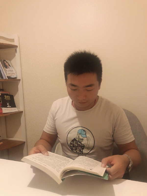一路向前的第一张照片--荆州相亲服务中心