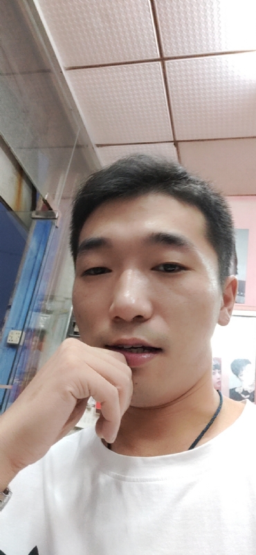 须臾数年的第五张照片--荆州相亲服务中心