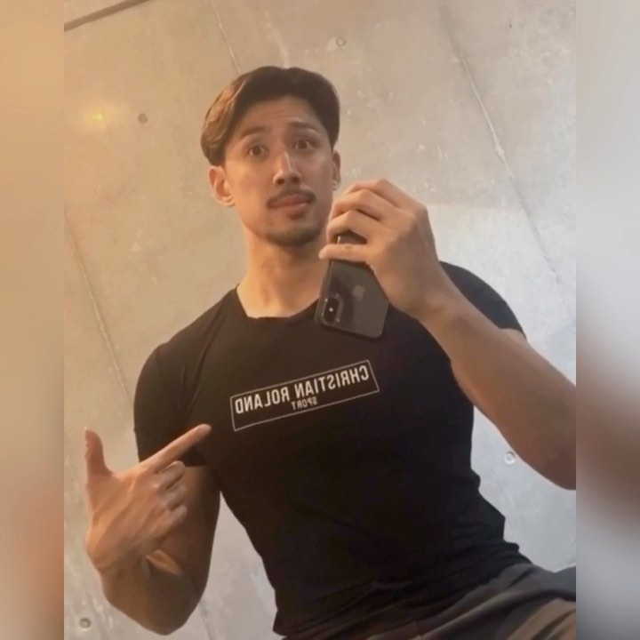 迎风而上的第一张照片--荆州相亲服务中心