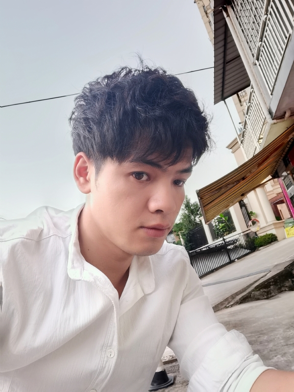 幕后老板的第二张照片--荆州相亲服务中心
