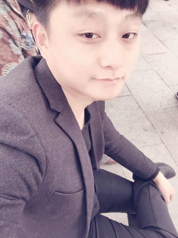 我姓徐缺难解你心绪的第一张照片--荆州相亲服务中心