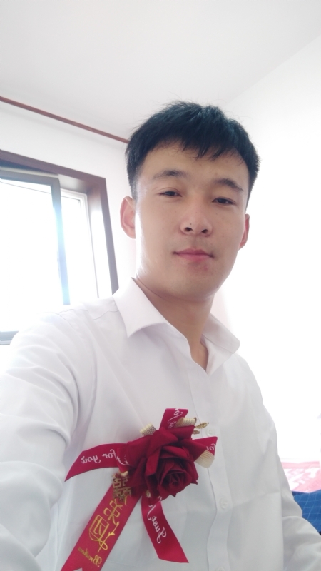 阳阳的第一张照片--荆州相亲服务中心
