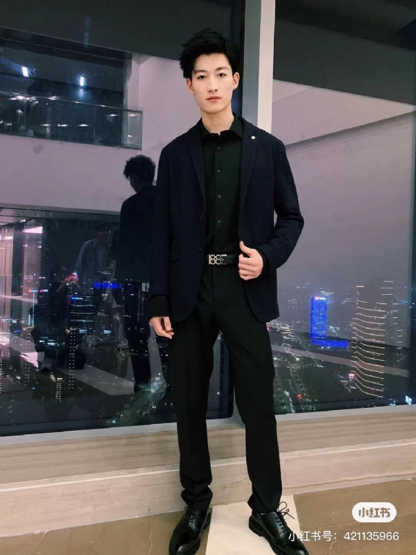 请来爱我的第二张照片--荆州相亲服务中心