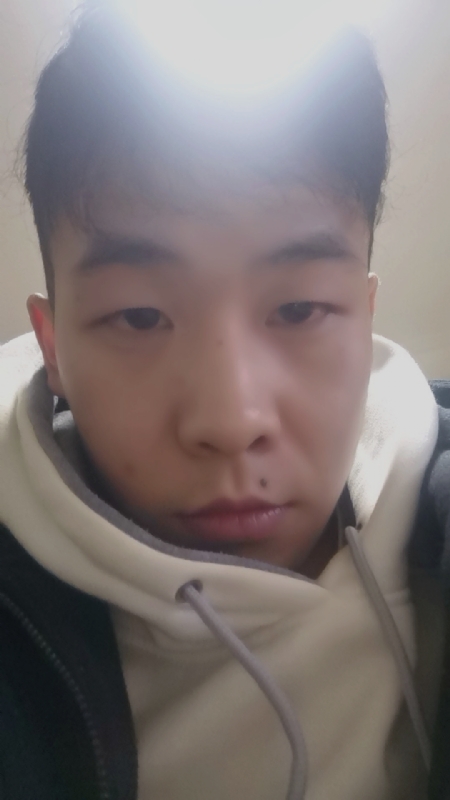 辉会灰的第一张照片--荆州相亲服务中心