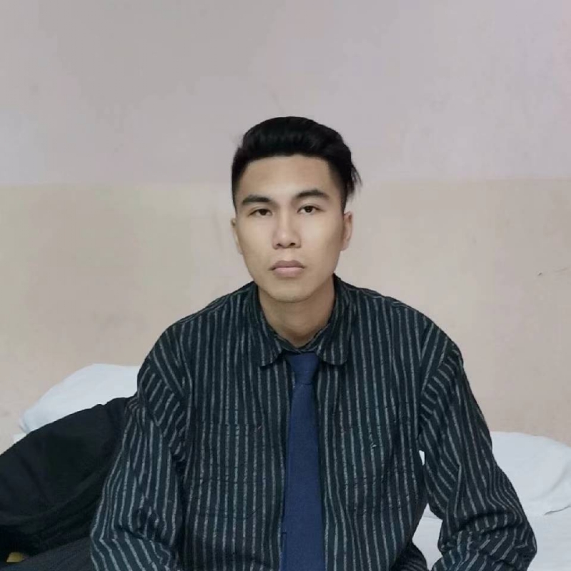 烟斗的第一张照片--荆州相亲服务中心