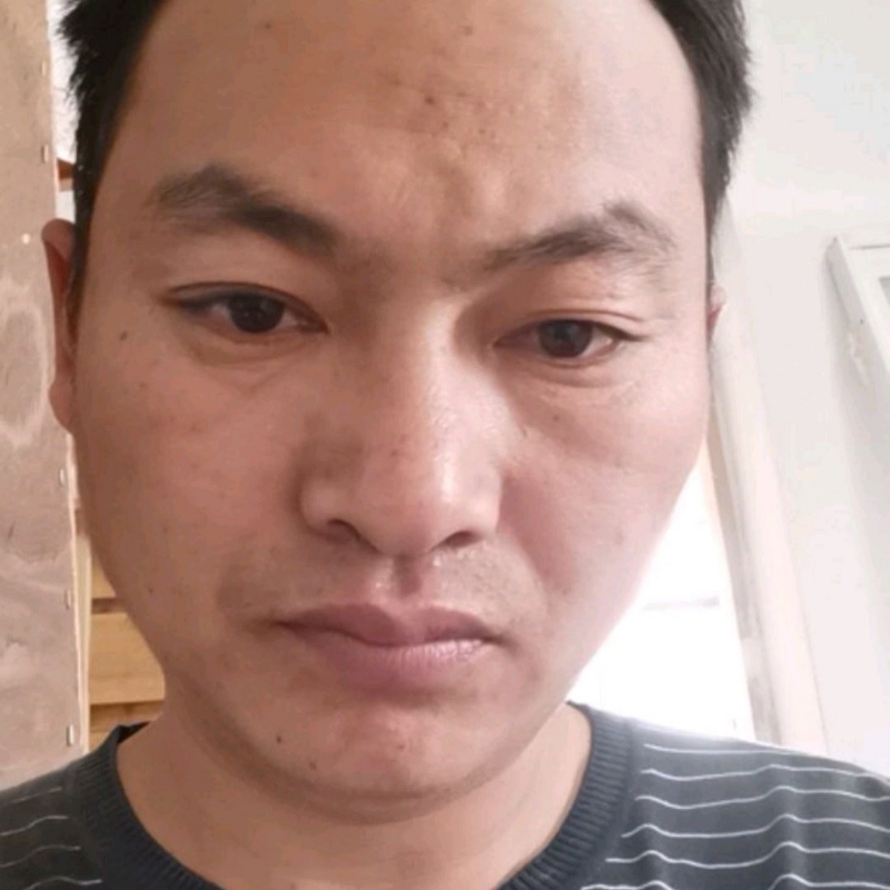 黎离的第一张照片--荆州相亲服务中心
