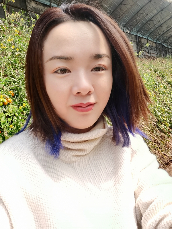 欣欣向荣的第一张照片--荆州相亲服务中心