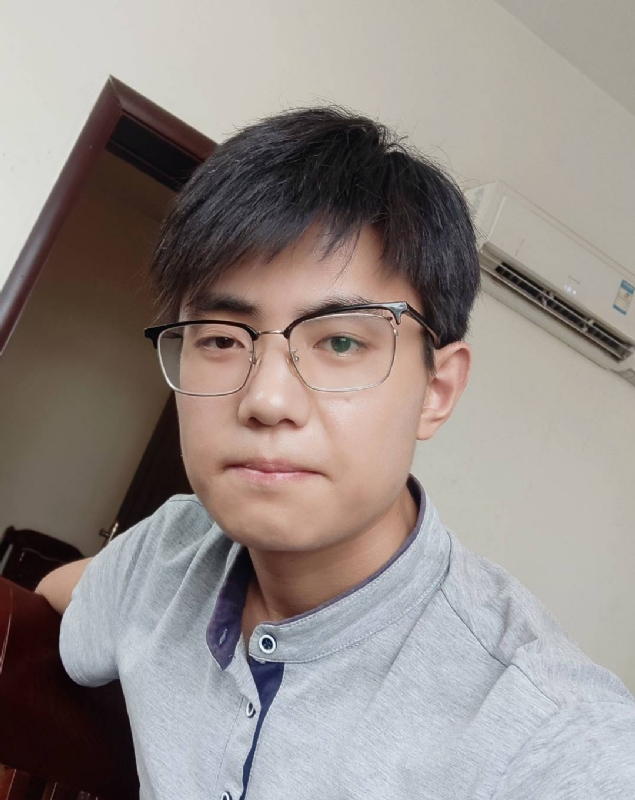 孤独患者的第二张照片--荆州相亲服务中心