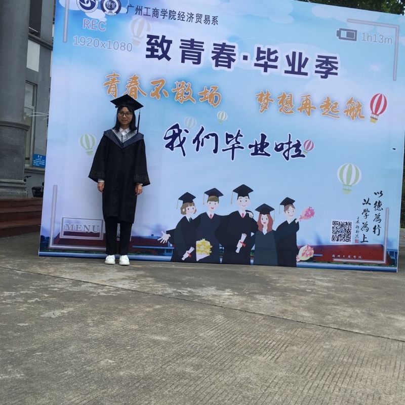 小小的第一张照片--荆州相亲服务中心