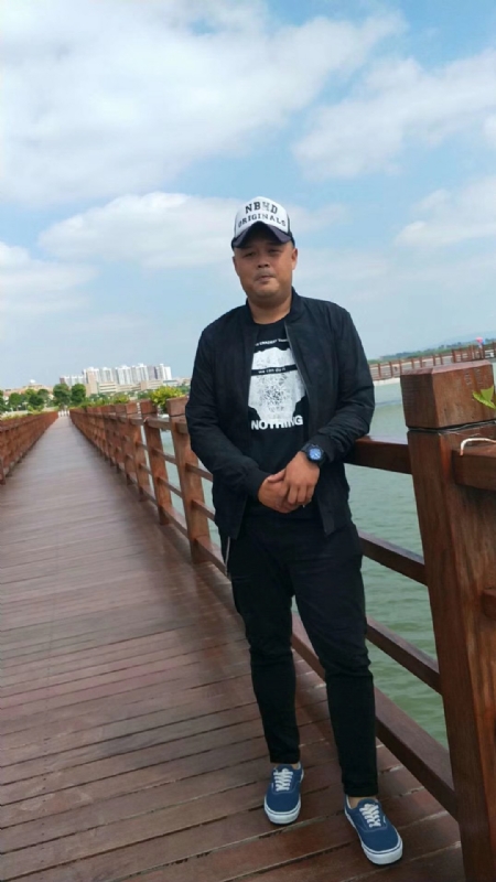 人生如戏的第二张照片--荆州相亲服务中心